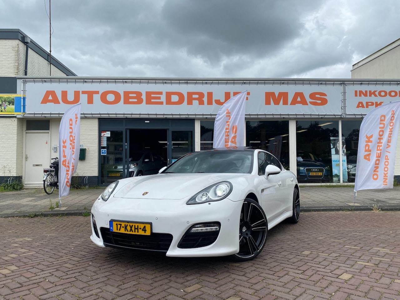 Porsche Panamera - 4.8 4S GTS Facelift Sound Pano Trekhaak Alle Opties! - AutoWereld.nl