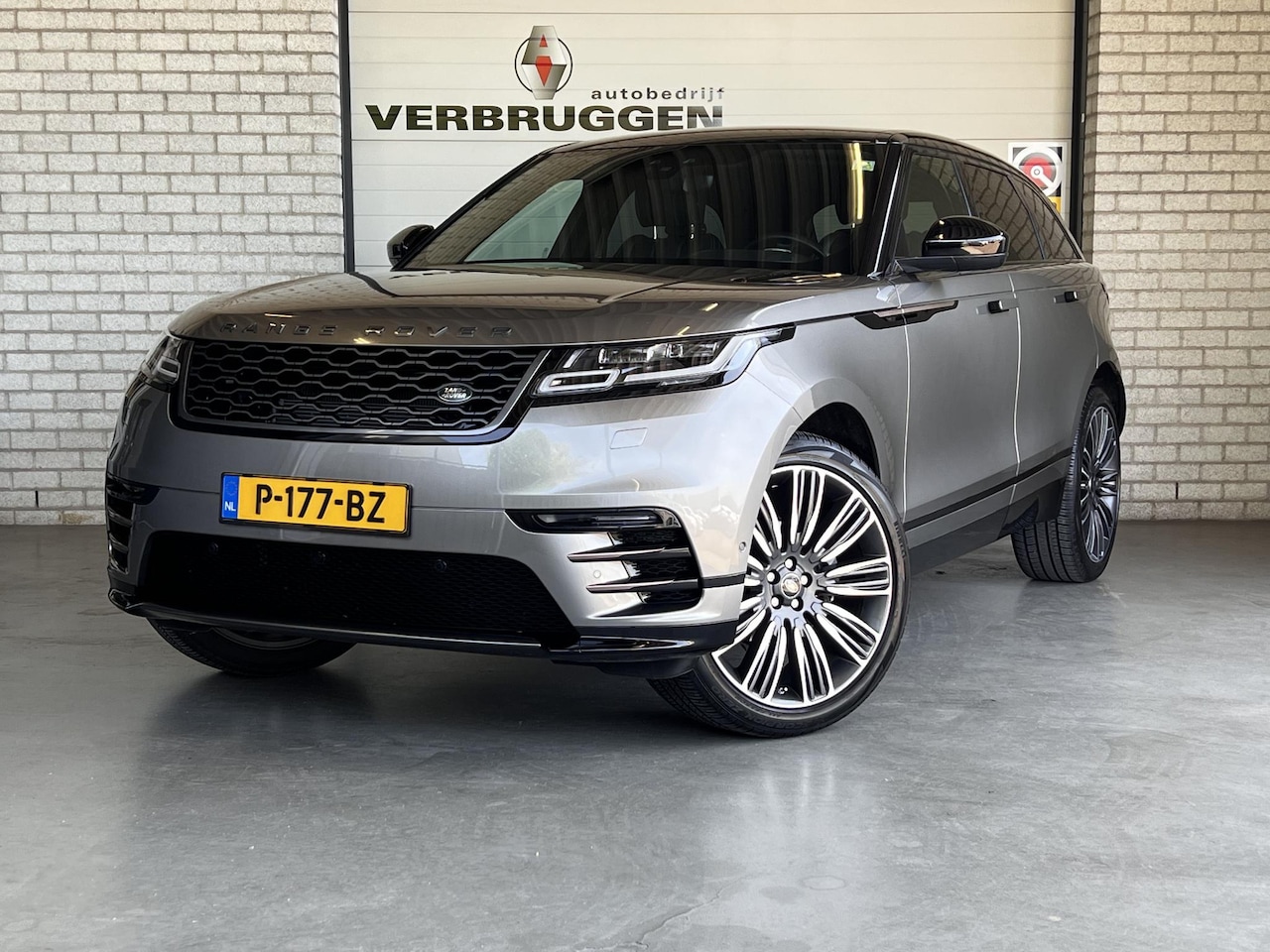 Land Rover Range Rover Velar - 2.0 P250 Turbo AWD R-Dynamic HSE | Luxe Leder | Carplay | 22" LMV | All-in rijklaarprijs - AutoWereld.nl