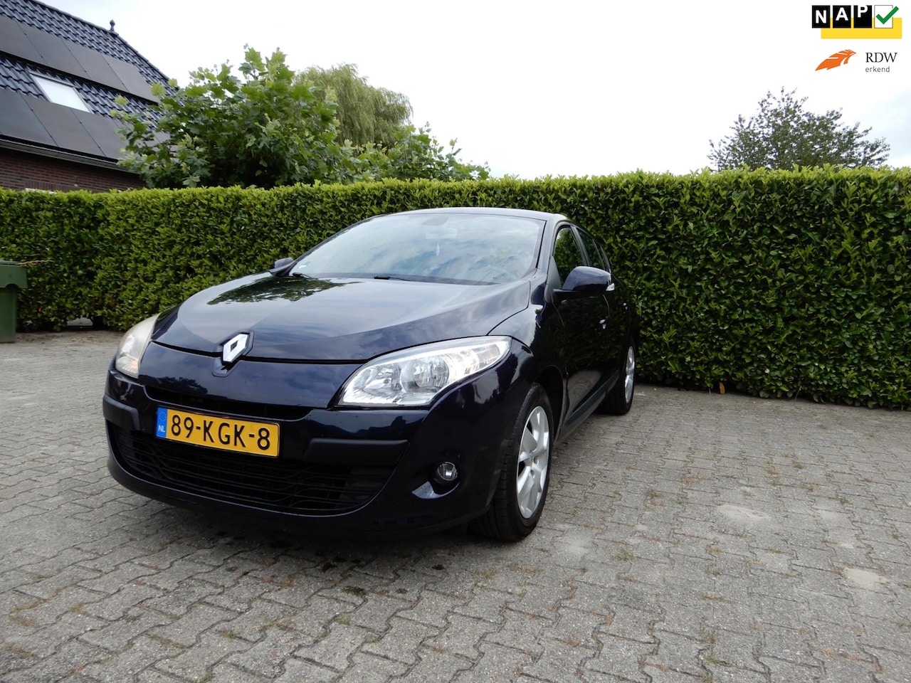 Renault Mégane - 1.4 TCE Sélection Business 1.4 TCE Sélection Business - AutoWereld.nl