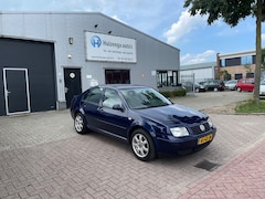 Volkswagen Bora - 1.6-16V Comfortline| AIRCO| EXPORT