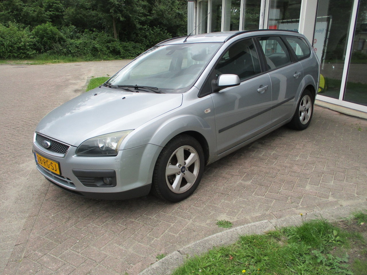 Ford Focus Wagon - 1.6-16V First Edition 1.6-16V First Edition - AutoWereld.nl