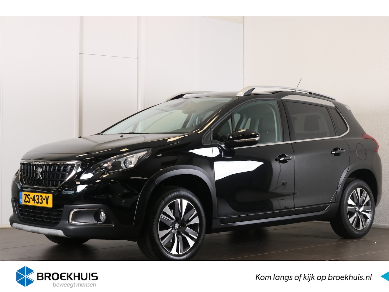 Peugeot 2008 - SUV 1.2 PureTech Allure 82pk | Navi | Cruise | Clima | Parkeersensoren | Privacy Glass | 1 - AutoWereld.nl