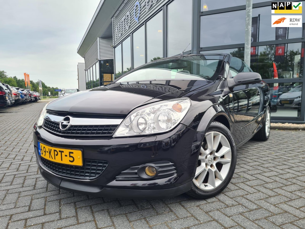 Opel Astra TwinTop - 1.8 Enjoy| 1e eigenaar| Cabrio| Stoelverw| Keyless entree| Navigatie| Dak als nieuw| Cruis - AutoWereld.nl