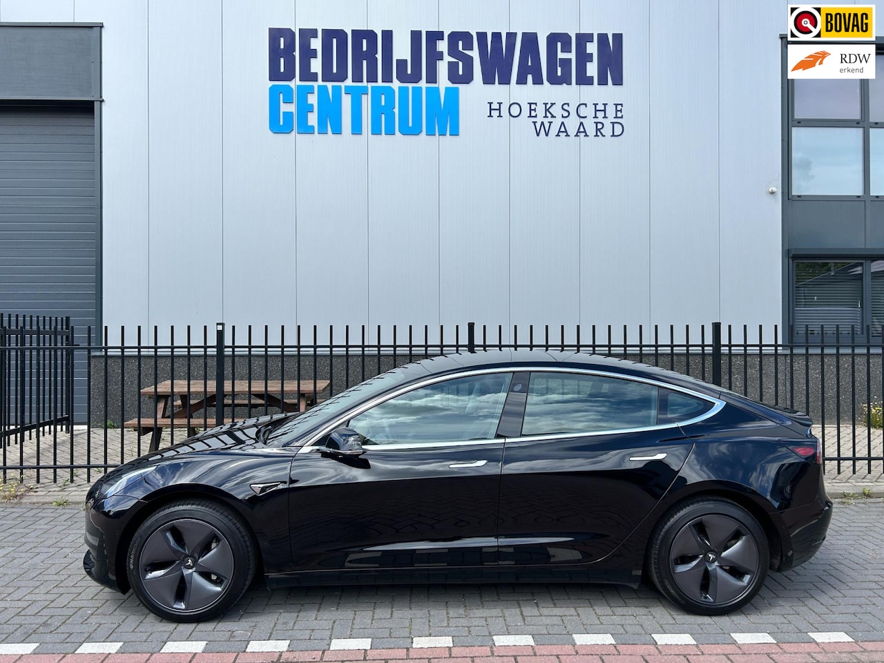 Tesla Model 3 - Standard RWD Plus 60 kWh - AutoWereld.nl