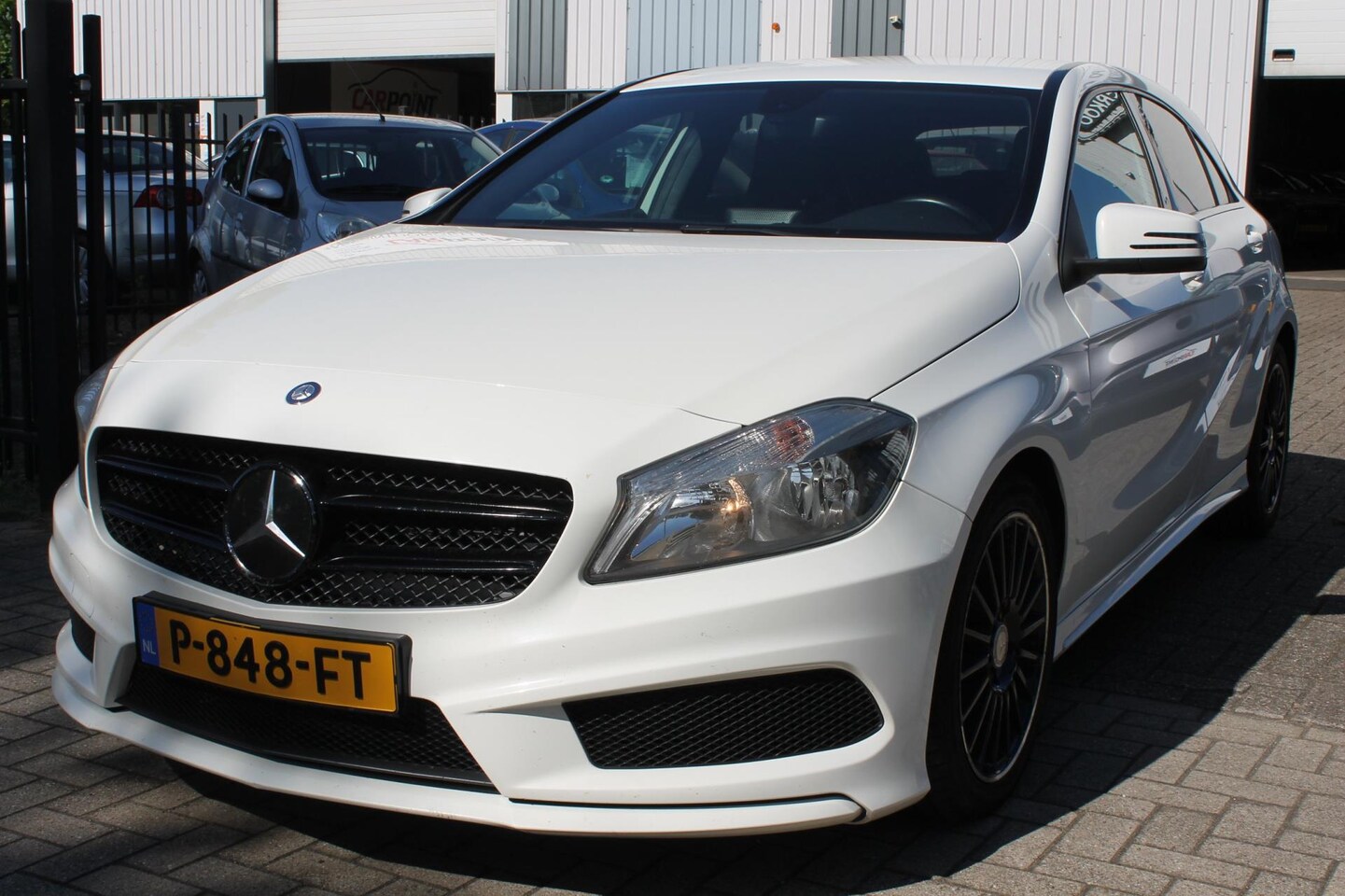 Mercedes-Benz A-klasse - 180 AMG Clima Cruise A45 Uitlaat Topstaat! - AutoWereld.nl