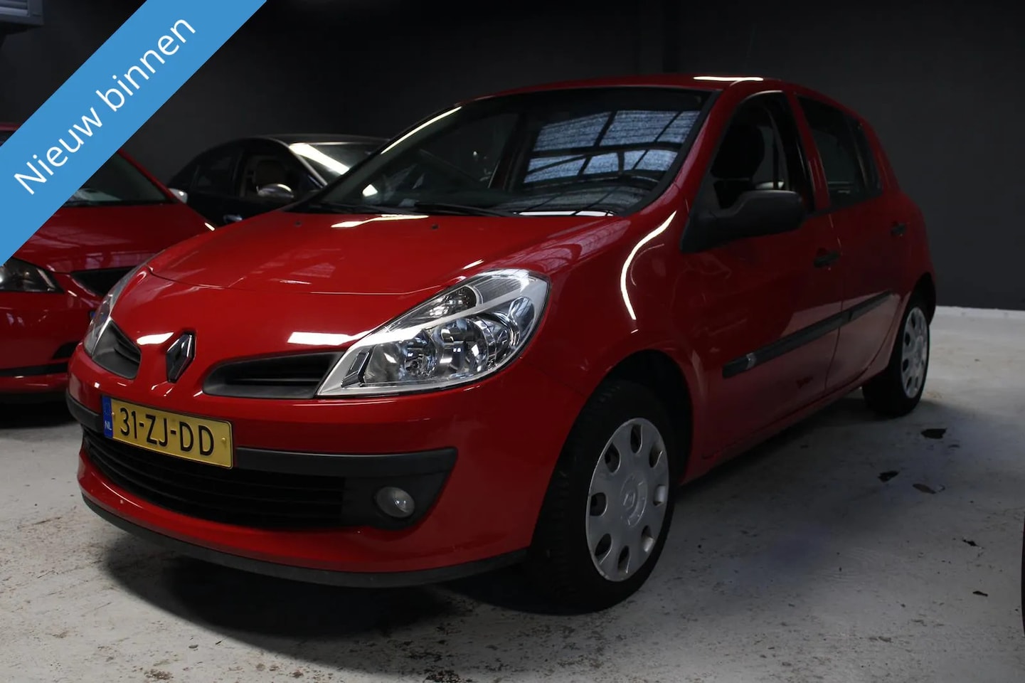 Renault Clio - 1.2-16V Special Line 1.2-16V Special Line - AutoWereld.nl