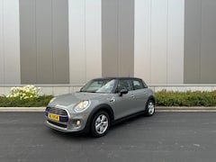 MINI Cooper - 1.5 Business Keyless / Cruise Control / NAP