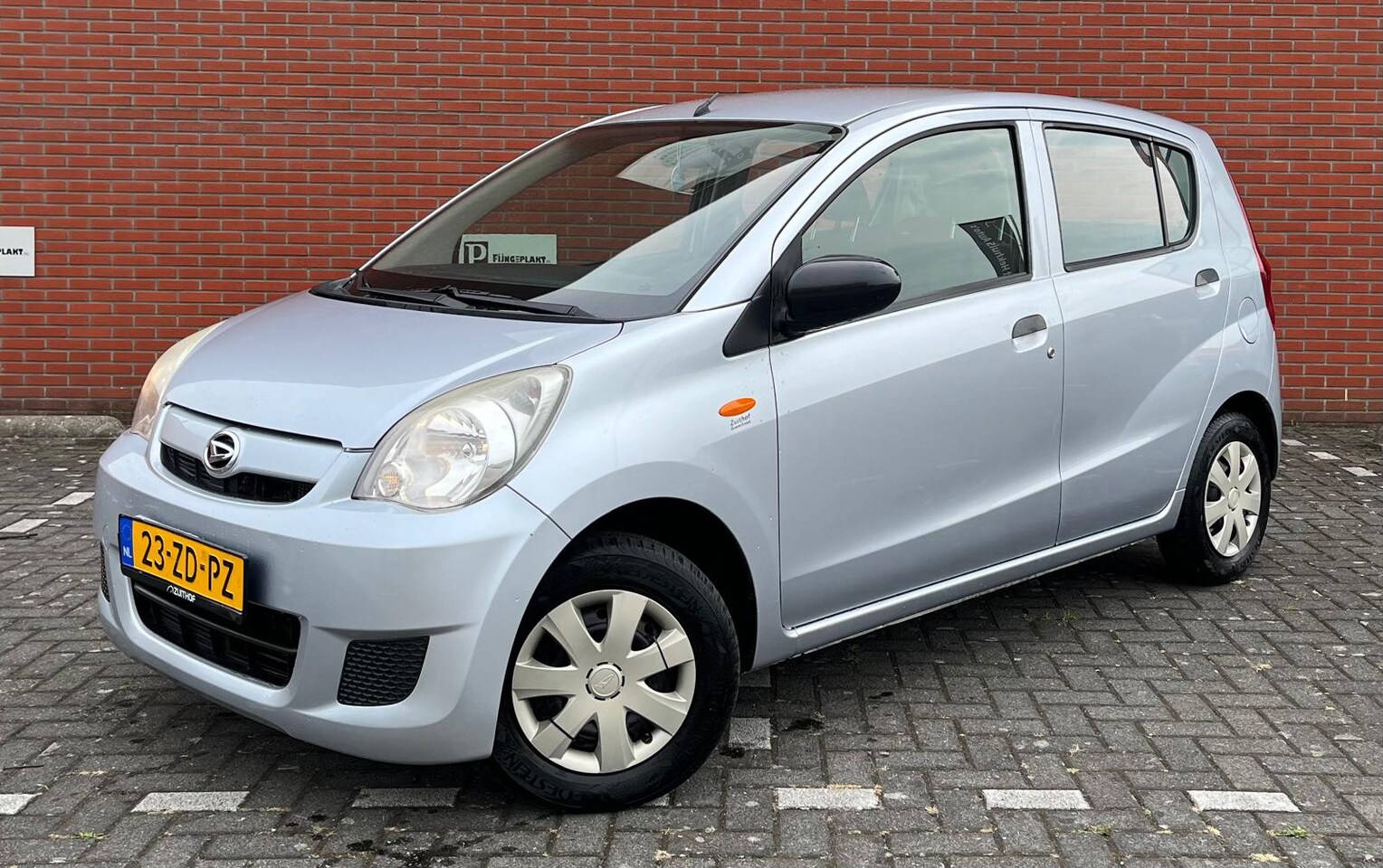 Daihatsu Cuore - 1.0 51KW 5D Trend - AutoWereld.nl