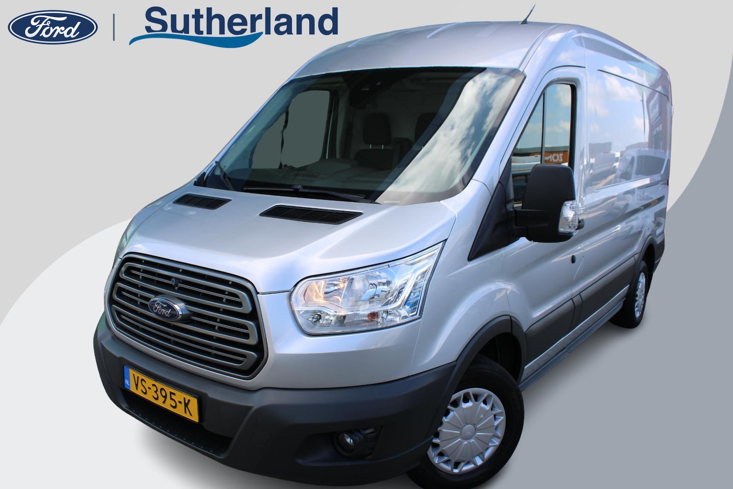 Ford Transit - 310 2.2 TDCI L2H2 Trend 125 PK | Trekhaak | Airco | Voorruitverwarming | Navigatie | Bluet - AutoWereld.nl