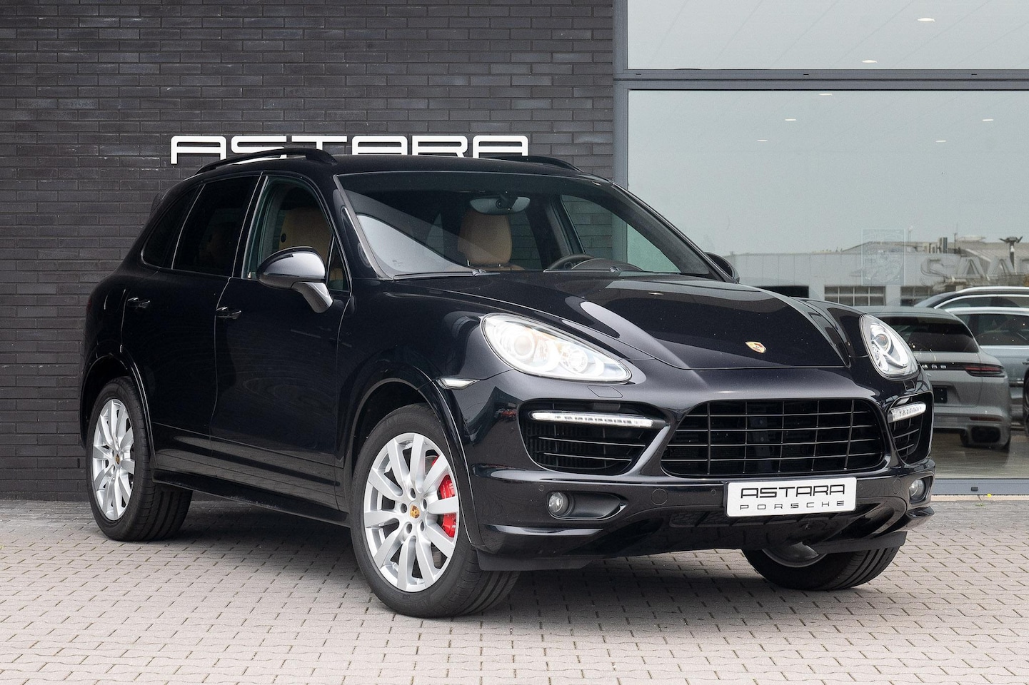 Porsche Cayenne - 4.8 Turbo 4.8 Turbo - AutoWereld.nl