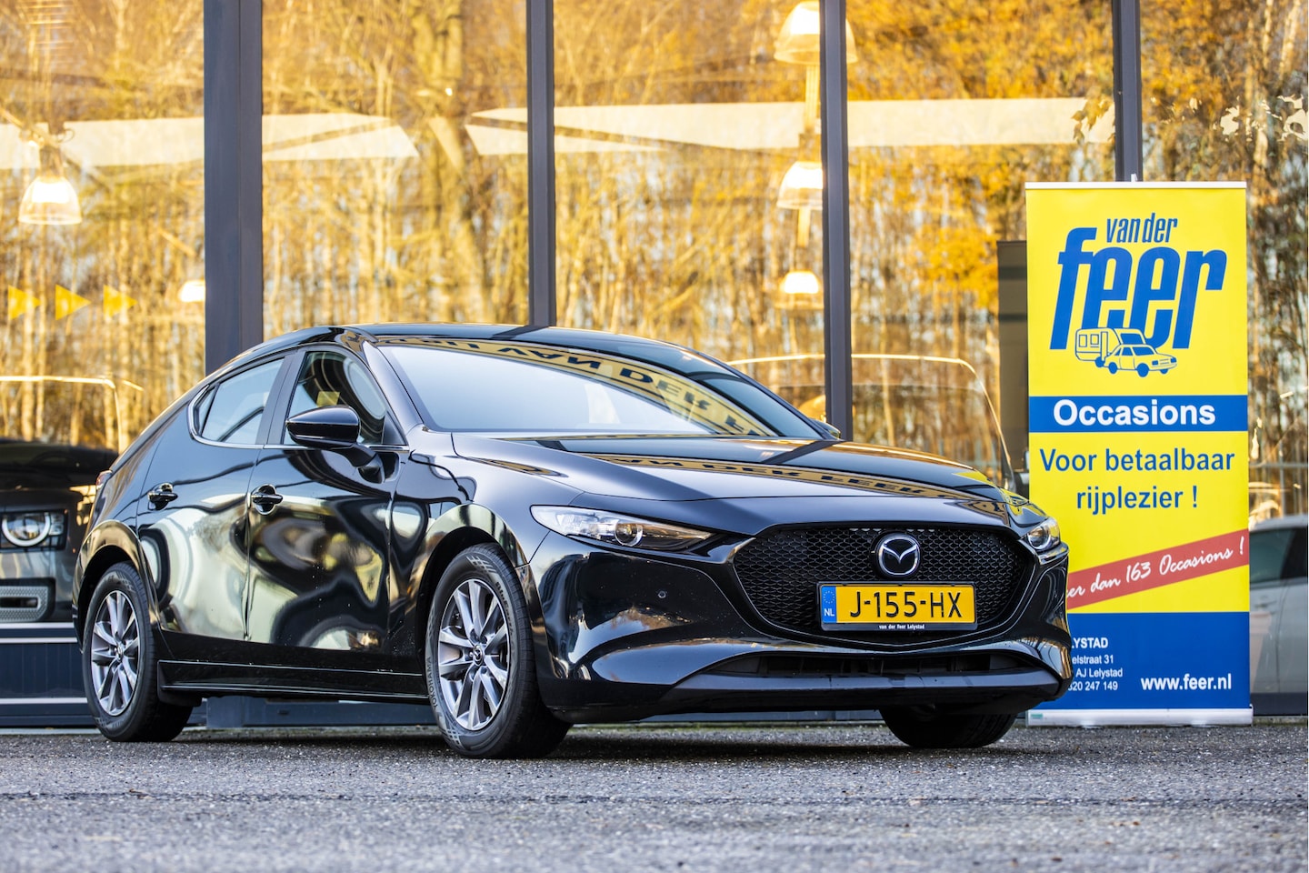 Mazda 3 - 2.0 SkyActiv-X 180 Comfort met Bose - AutoWereld.nl