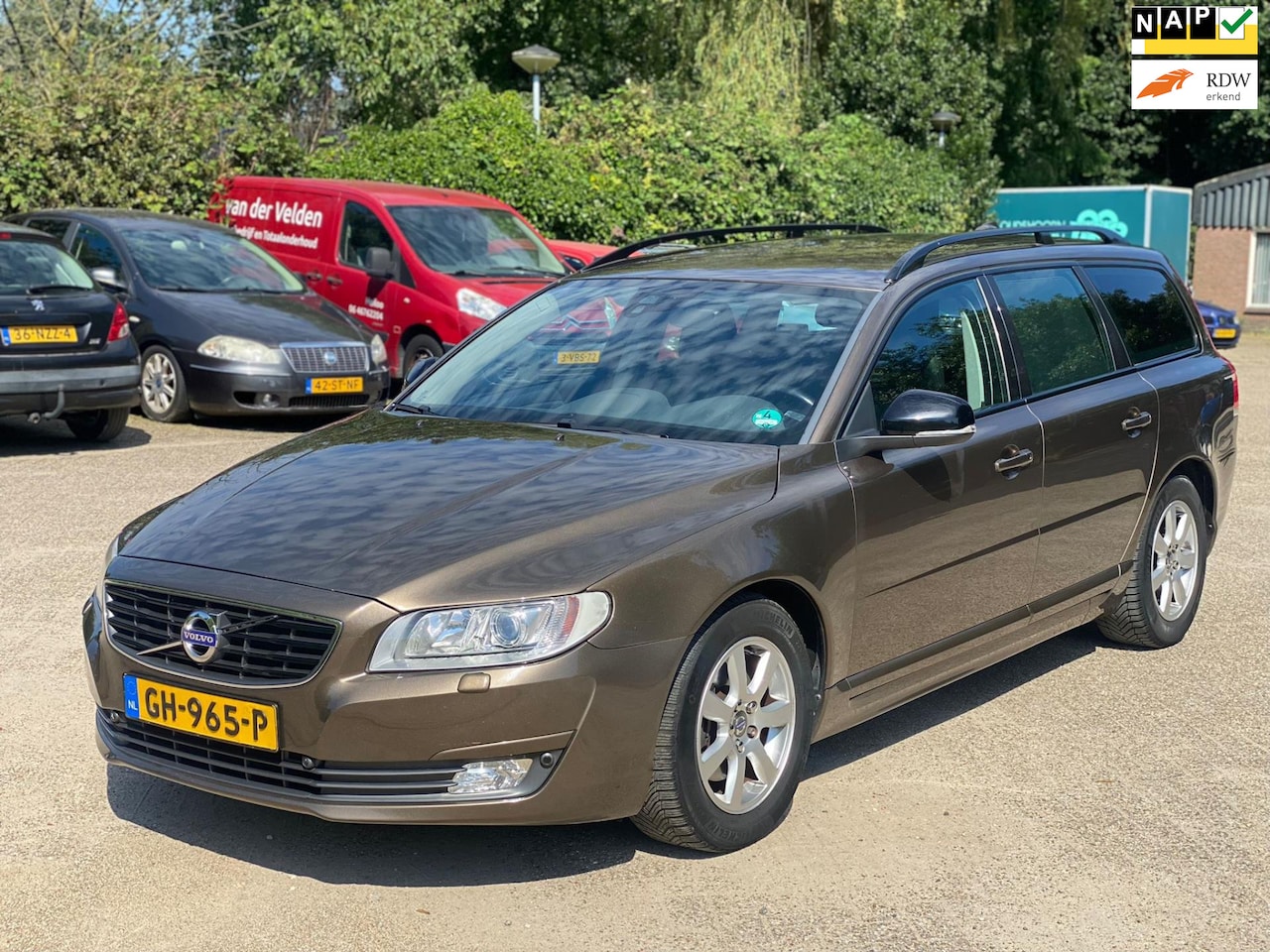 Volvo V70 - 2.0 D4/181pk /Aut8/Euro6/Dynamic - AutoWereld.nl