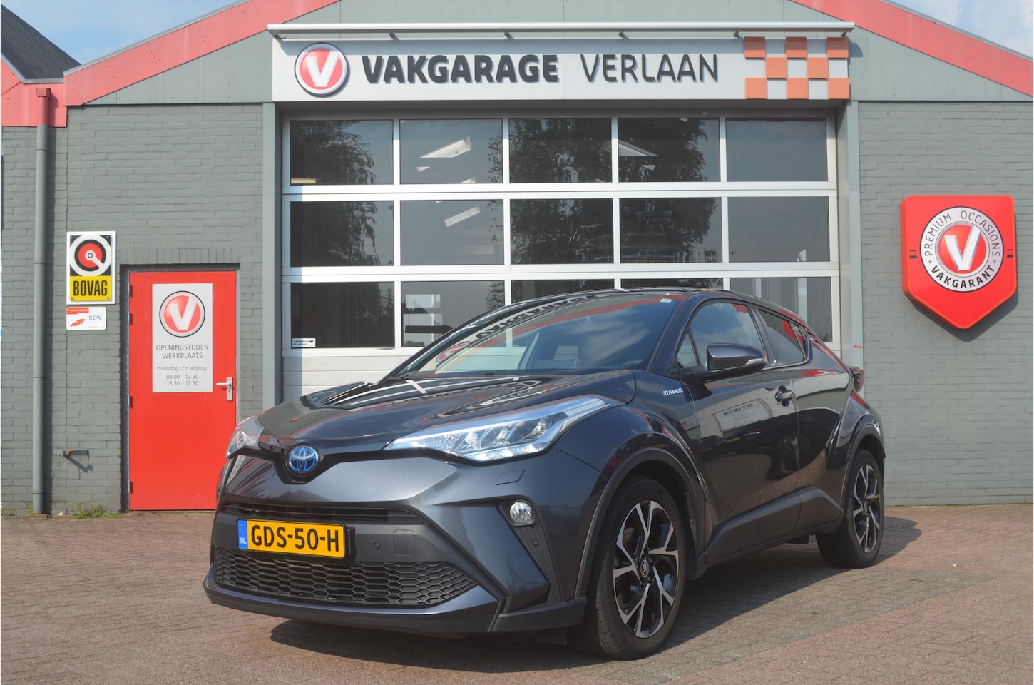 Toyota C-HR - 1.8 Hybrid Business Plus 12 mnd. gar. - AutoWereld.nl