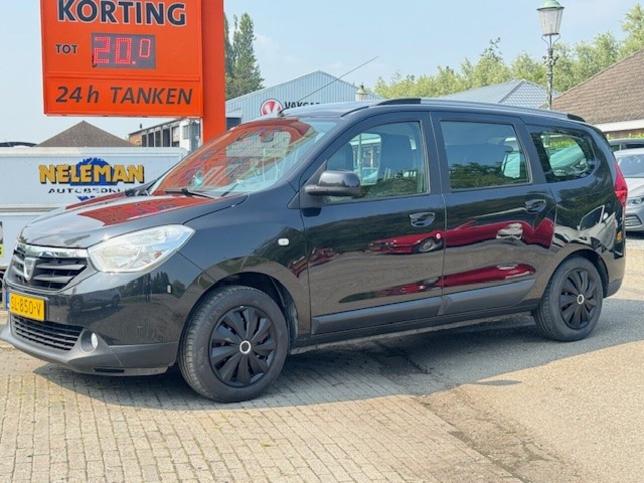 Dacia Lodgy - 1.2 Tce 115PK 5p Prestige - AutoWereld.nl