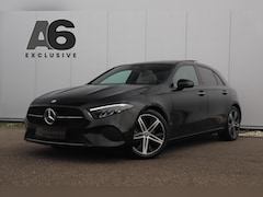 Mercedes-Benz A-klasse - 180 Luxury Line Automaat Night Pakket Panoramadak Widescreen Sfeerverlichting Navigatie Ac