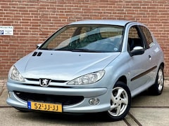 Peugeot 206 - 1.6-16V XS Premium |Stuurbkr |Nieuwe APK |NAP