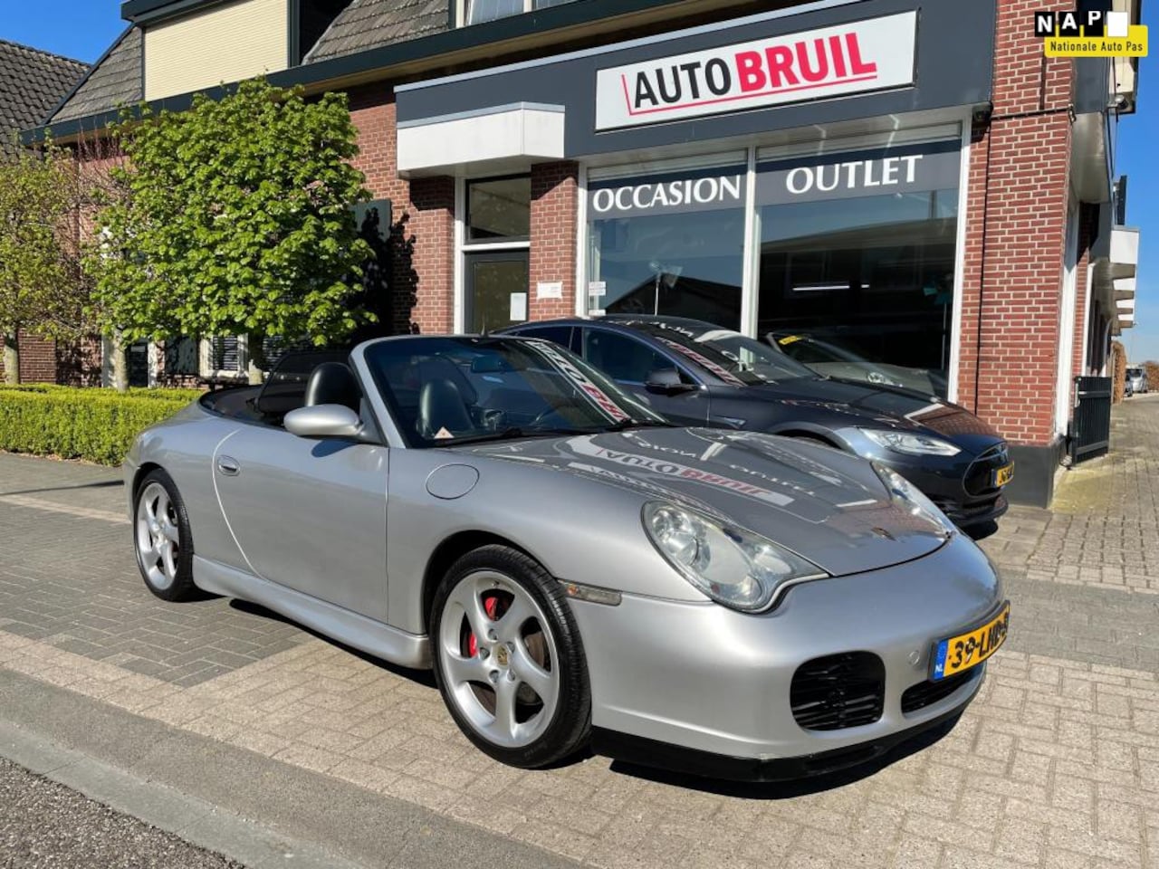 Porsche 911 Cabrio - 3.4 Carrera 4 / Hardtop / Complete documentatie - AutoWereld.nl