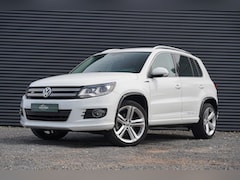 Volkswagen Tiguan - 1.4 TSI Sport&Style R-Line / Trekhaak / PDC / Stoelverwarming