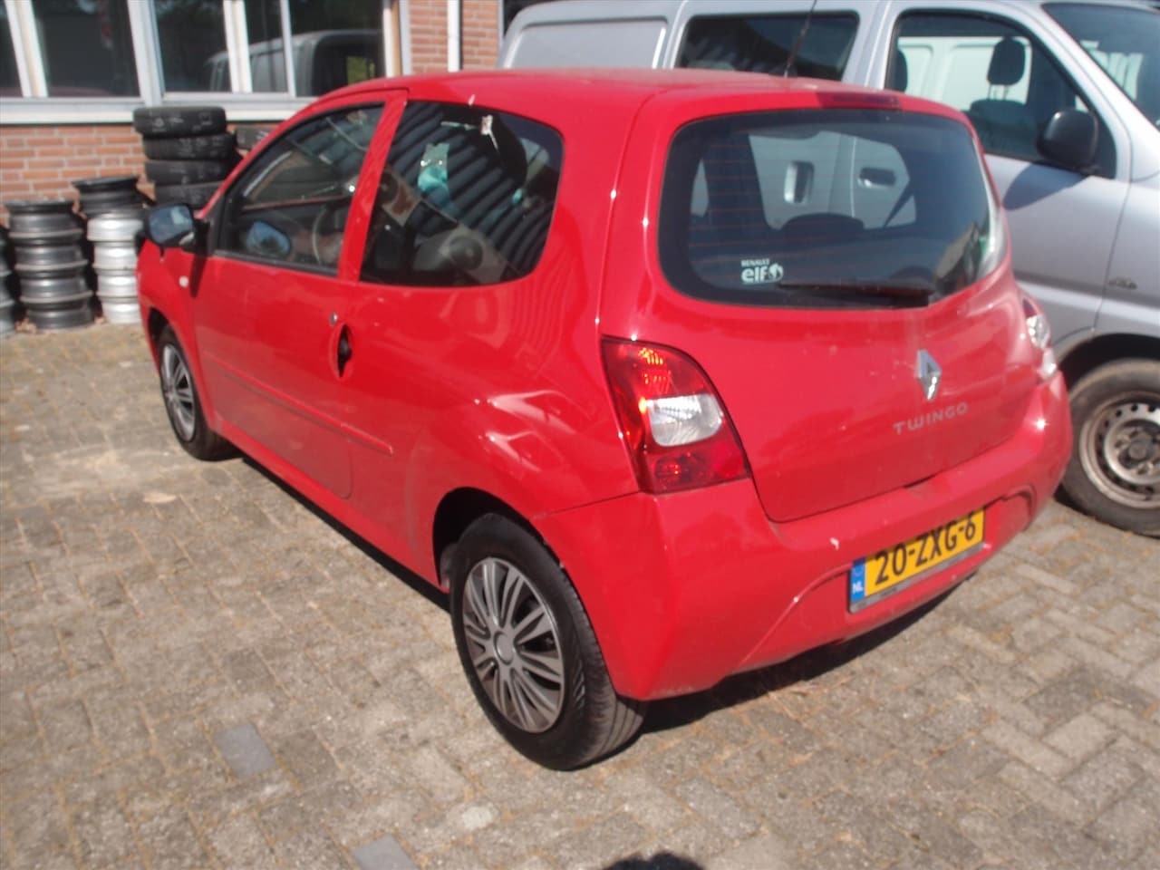 Renault Twingo - 1.2 16V 75pk " Onderdelen Verkoop " - AutoWereld.nl