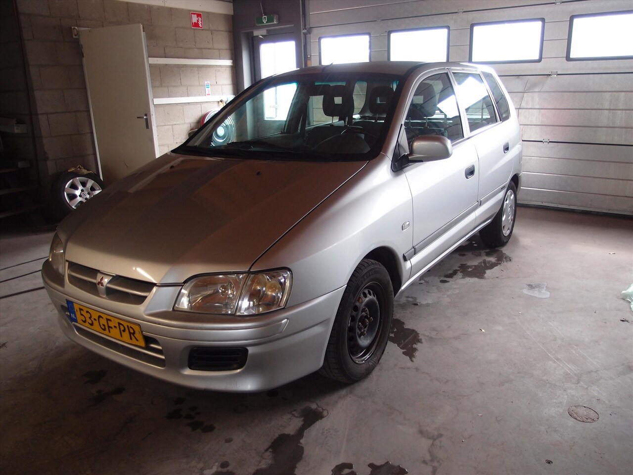 Mitsubishi Space Star - 1.3 FAMILY Comfort - AutoWereld.nl