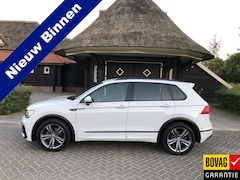 Volkswagen Tiguan - 1.5 TSI ACT Highline Business R 2 X R line Clima Cruise Flippers Trekhaak Camera