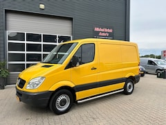 Mercedes-Benz Sprinter - 210 2.2 CDI325