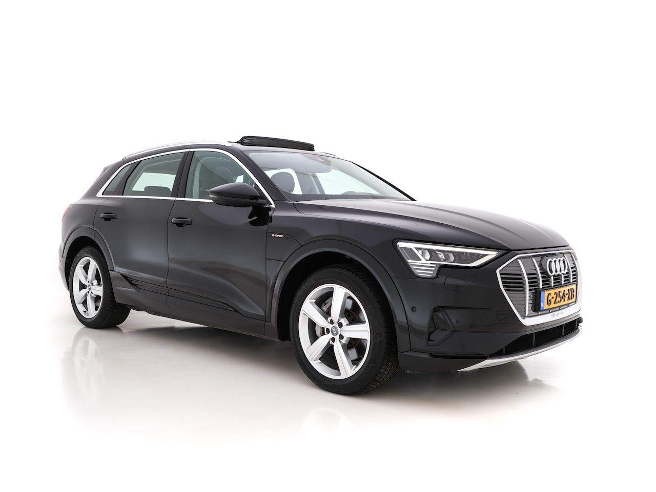 Audi e-tron - 50 quattro Launch edition plus 71 kWh [3-Fase] (INCL.BTW) *PANO | ADAPTIVE-CRUISE | FULL-L - AutoWereld.nl