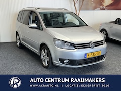 Volkswagen Touran - 1.4 TSI Highline 7persoons NAVIGATIE CRUISE CONTROL PANORAMA SCHUIF/KANTELDAK BLUETOOTH TE