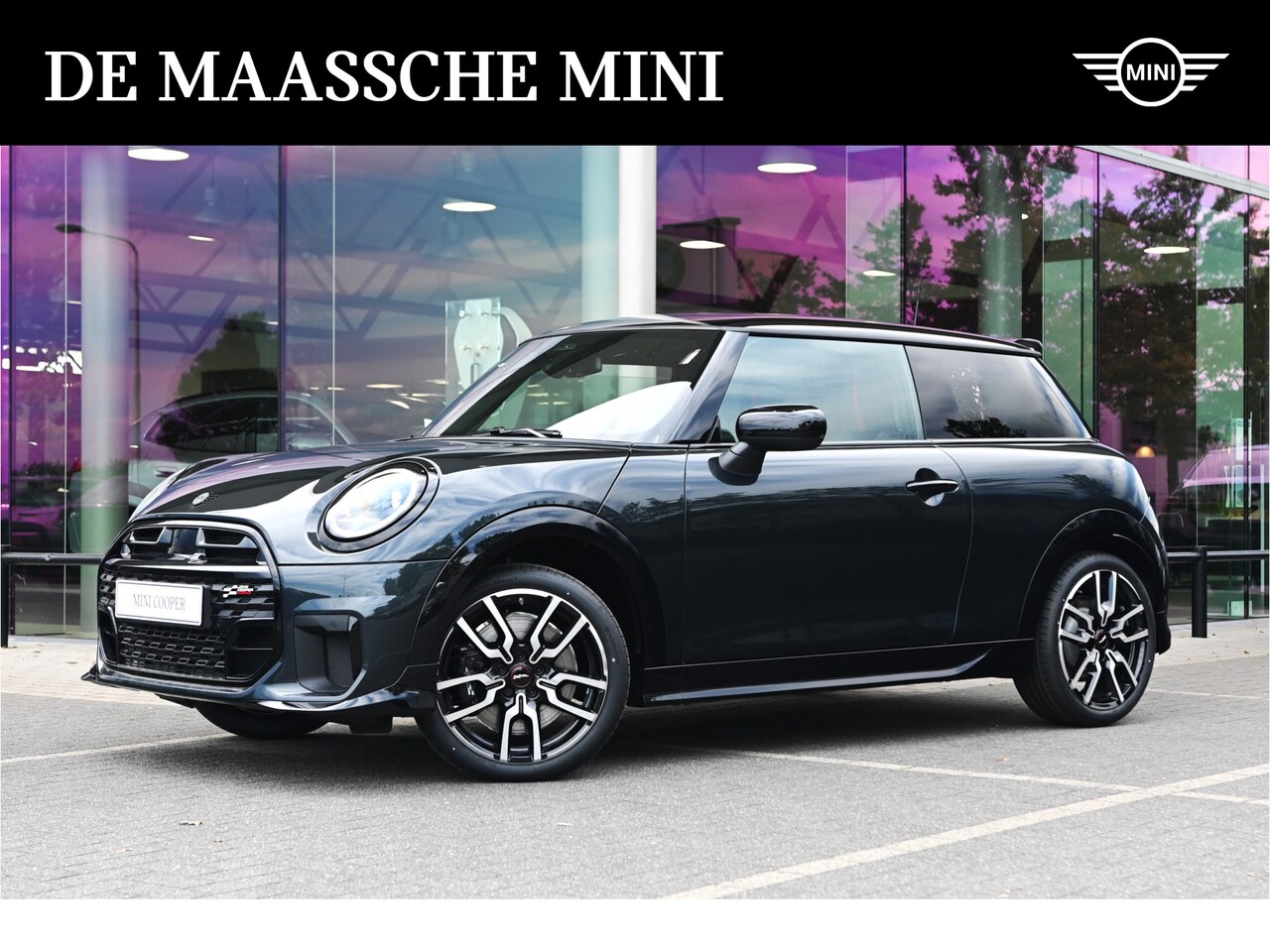 MINI Cooper S - Hatchback Automaat / JCW / Pakket M / 18 inch JCW Lap Spoke 2-tone - AutoWereld.nl