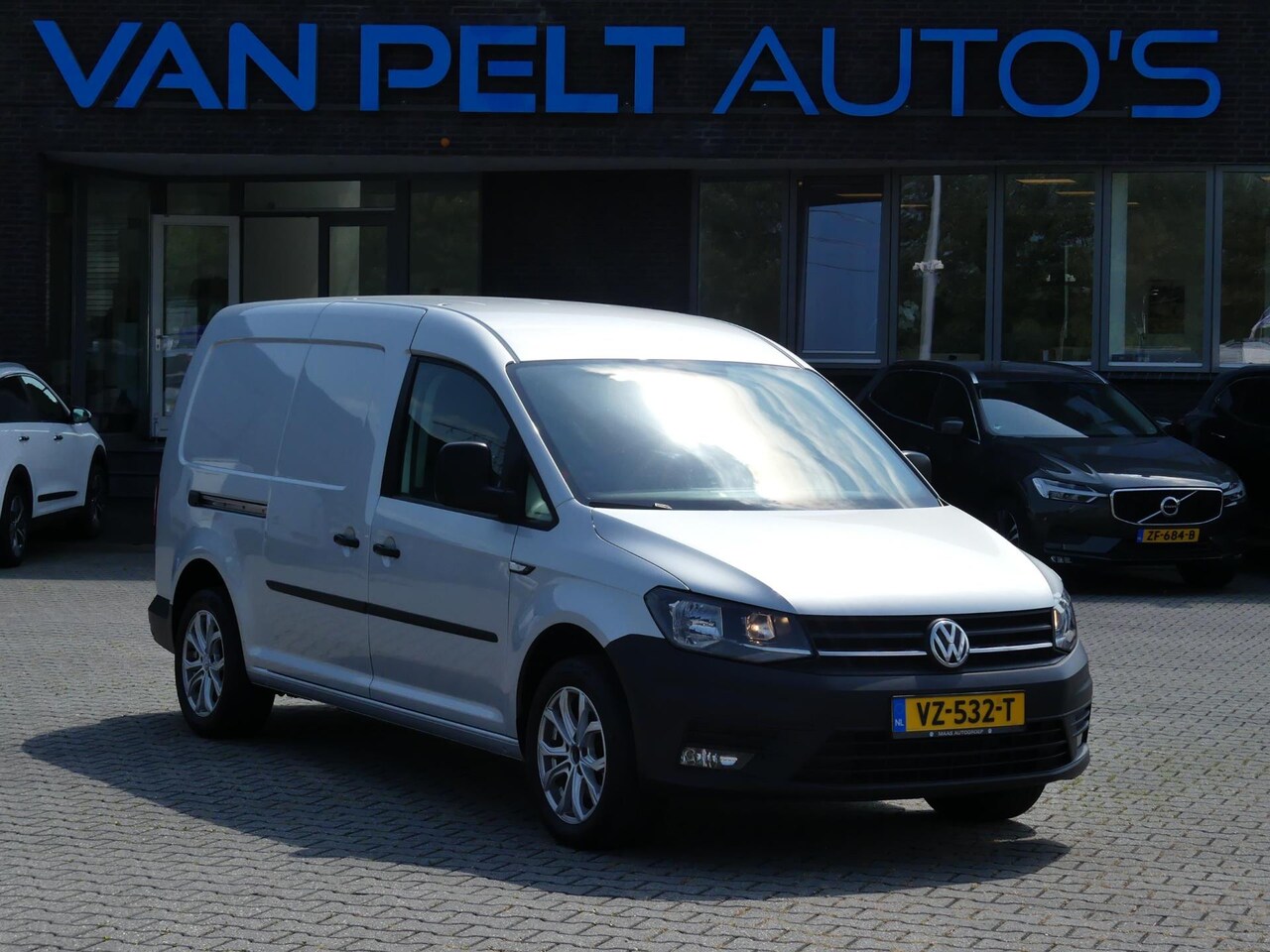 Volkswagen Caddy Maxi - 1.6 TDI 102PK L2 Cruise / AC / Navigatie / LMV - AutoWereld.nl