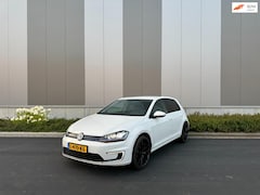 Volkswagen e-Golf - E-Golf inclusief subsidie slechts € 12.490,