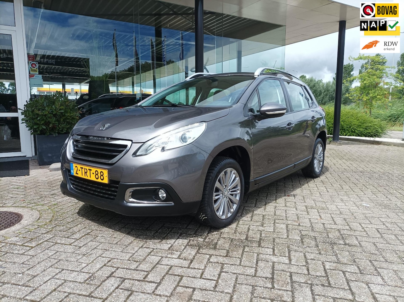 Peugeot 2008 - 1.2 VTi Blue Lease 1.2 VTi Blue Lease - AutoWereld.nl