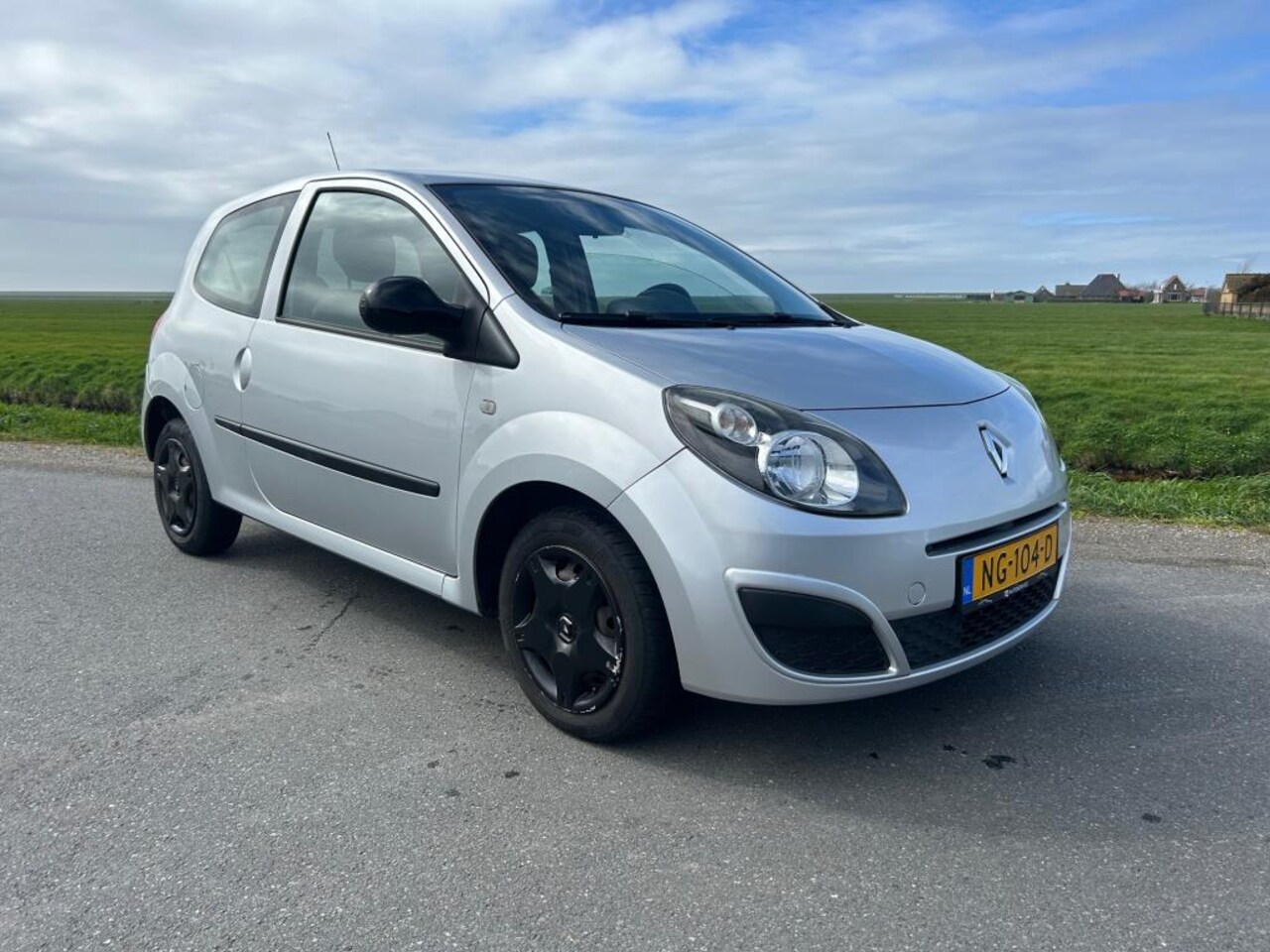 Renault Twingo - 1.2 Acces 1.2 Acces - AutoWereld.nl