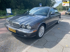 Jaguar XJ - 3.5 V8 LWB NIEUWSTAAT/YOUNGTIMER