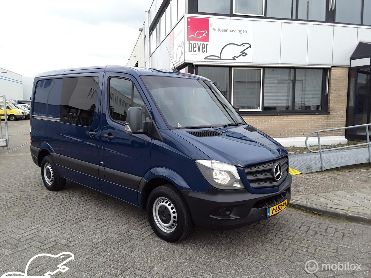 Mercedes-Benz Sprinter - bestel 211 2.2 CDI Joysteer besturing - AutoWereld.nl