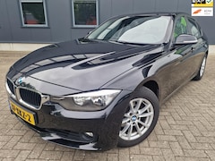 BMW 3-serie - 320i Executive, 1e eign BTW auto, netto € 9.100