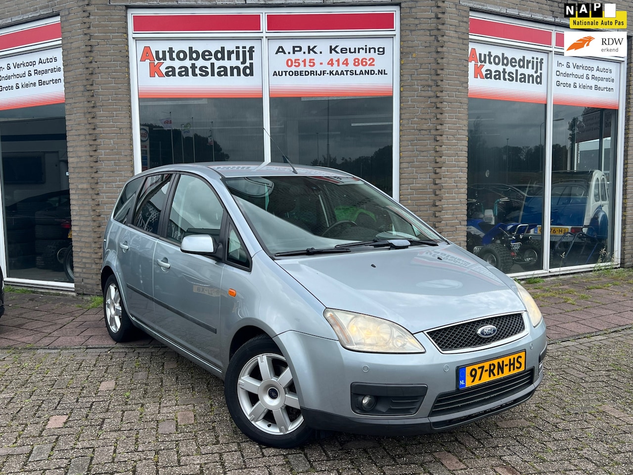 Ford Focus C-Max - 1.8-16V Futura - Airco - Cruise - LMV - AutoWereld.nl