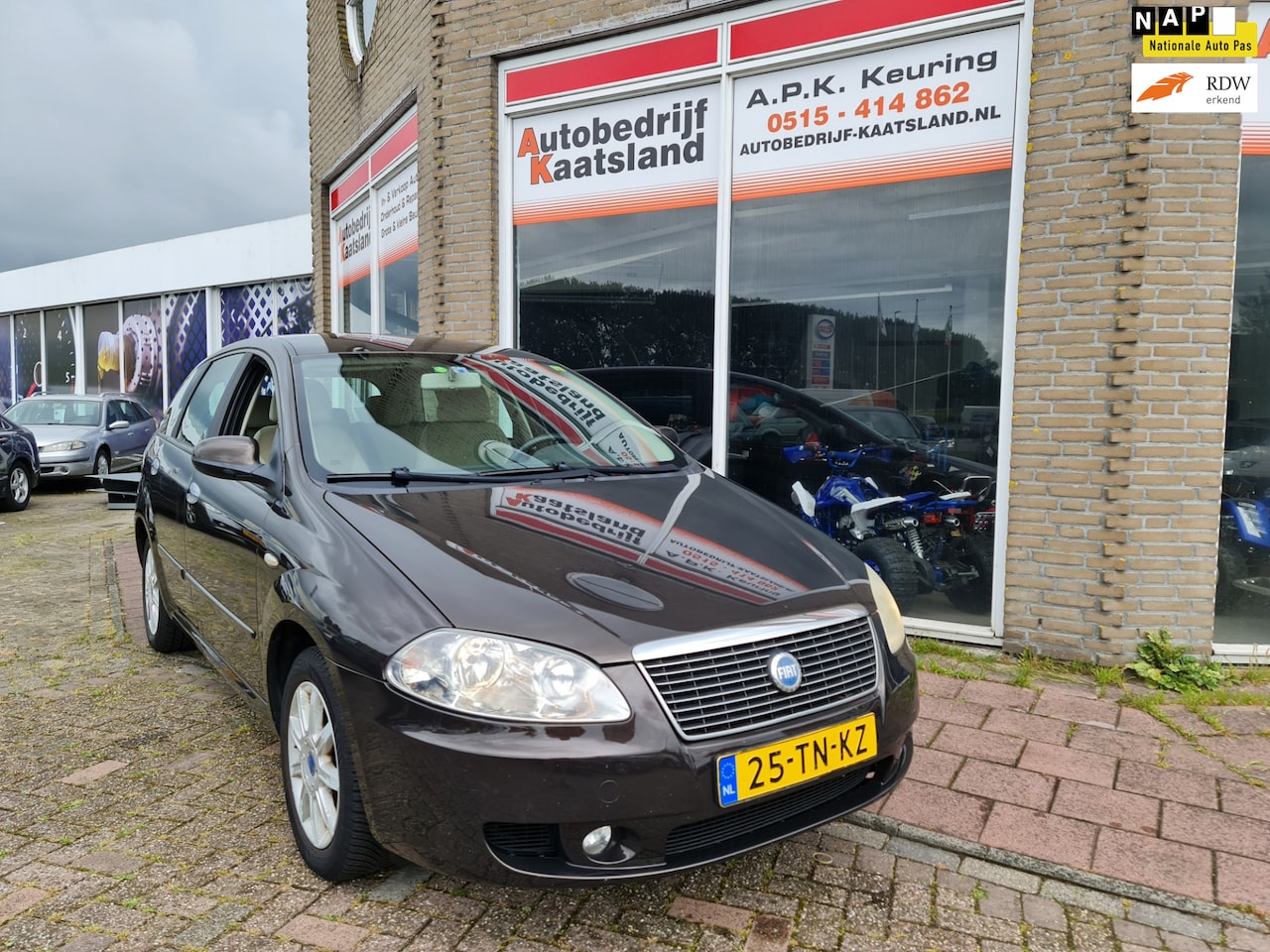 Fiat Croma - 1.8-16V Dynamic - Clima - NIEUWE APK - - AutoWereld.nl