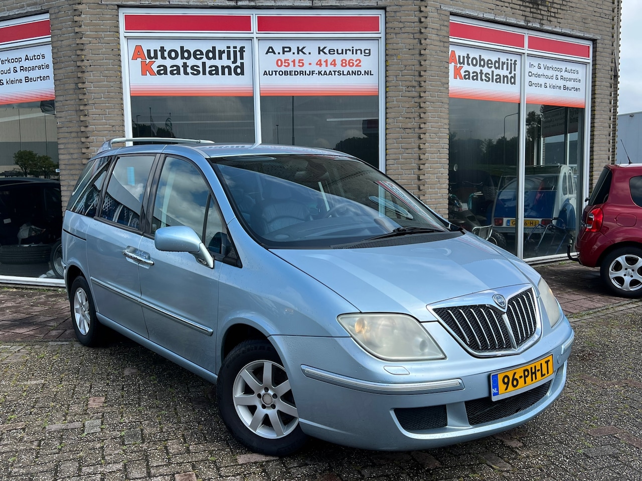 Lancia Phedra - 2.0-16V Emblema - Leer - Cruise - Nieuwe Apk - - AutoWereld.nl