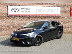 Toyota Avensis Touring Sports - 1.8 VVT-i Executive | 19" velgen | Trekhaak