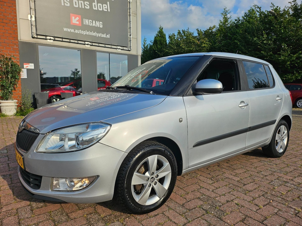 Skoda Fabia - 1.2 TSI Drive NAVI CLIMA - AutoWereld.nl