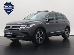 Volkswagen Tiguan - 1.4 TSI eHybrid Elegance | Pano.dak | Navigatie | Side Assist | IQ-Light |