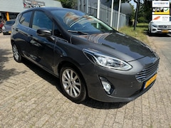 Ford Fiesta - 1.0 EcoBoost Vignale Performance uitvoering, zeer luxe mooie auto 1e eigenaar, 87209 km, n