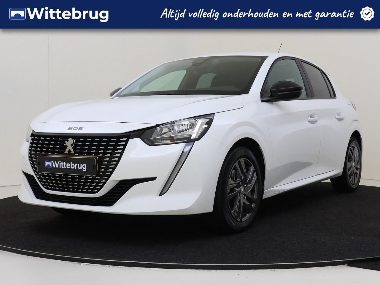 Peugeot 208 - 1.2 PureTech Active Pack 5 deurs Automaat | Navigatie | Lichtmetalen Velgen | Airco - AutoWereld.nl