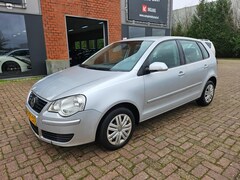 Volkswagen Polo - 1.4-16V Turijn 5DRS AIRCO