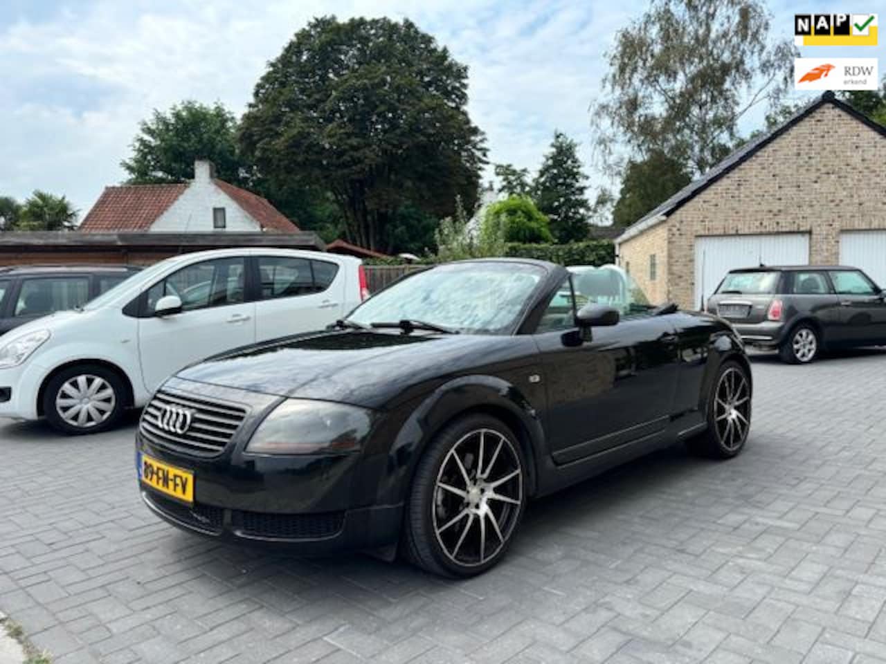 Audi TT Roadster - 1.8 5V Turbo RS CABRIO SOFT TOP AIRCO SPECIAL EDITION CARACERE 180Pk - AutoWereld.nl