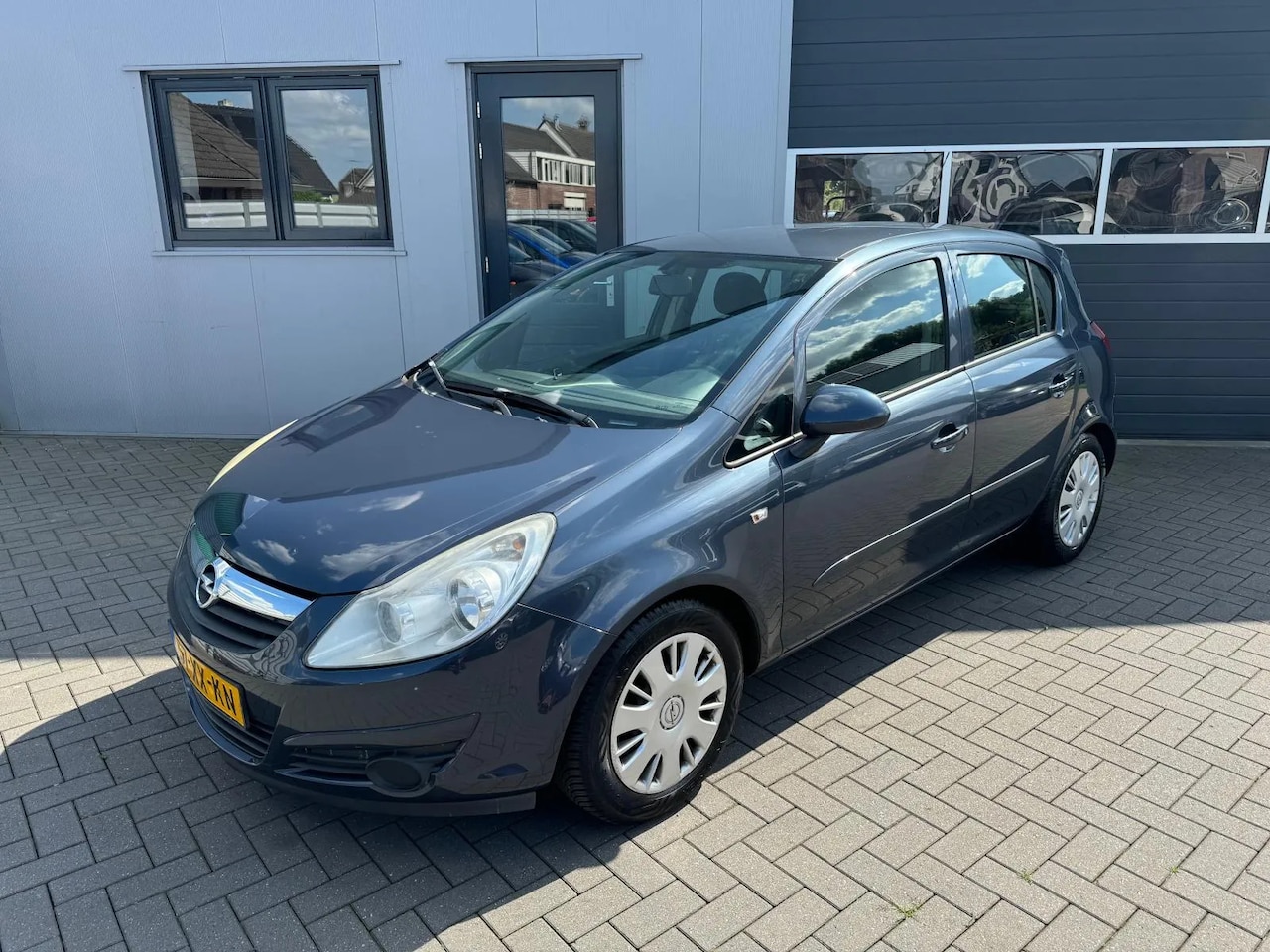 Opel Corsa - 1.4-16V Enjoy 1.4-16V Enjoy - AutoWereld.nl