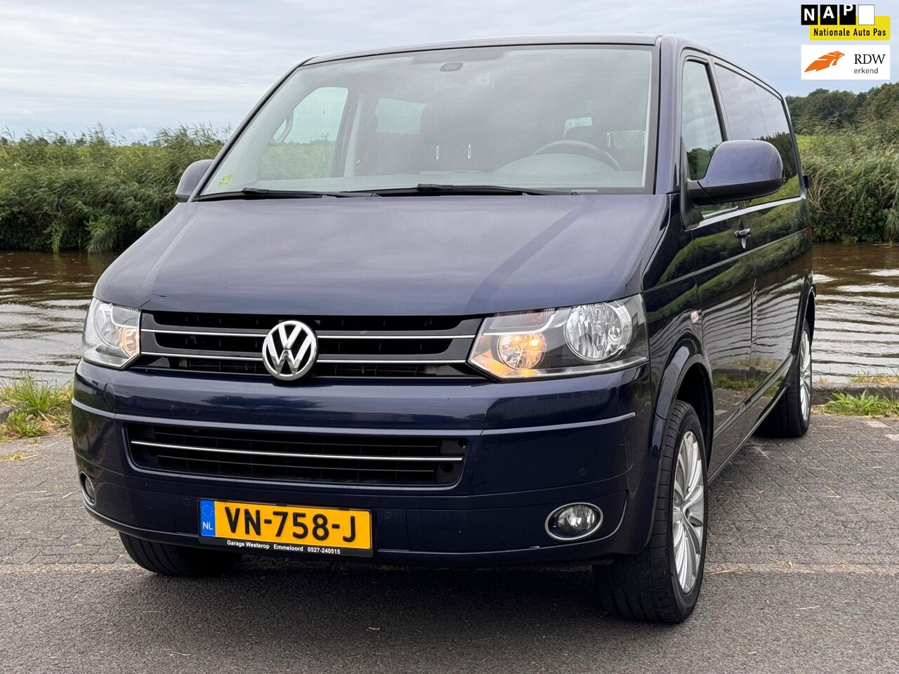 Volkswagen Transporter - 2.0 TDI L2H1 DC Comfortline navi / zeer nette bus - AutoWereld.nl