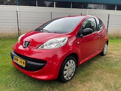 Peugeot 107 - 1.0-12V XR