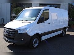 Mercedes-Benz Sprinter - 316 CDI L2H1 EURO VI-D MBUX navigatie met camera en parkeerhulp, Spoorassyst, Etc